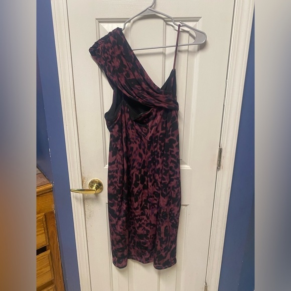 BOLD ELEMENTS  Purple Black Burgundy Animal Print Dress XXL  Drape Bust
NWOT - Picture 3 of 9